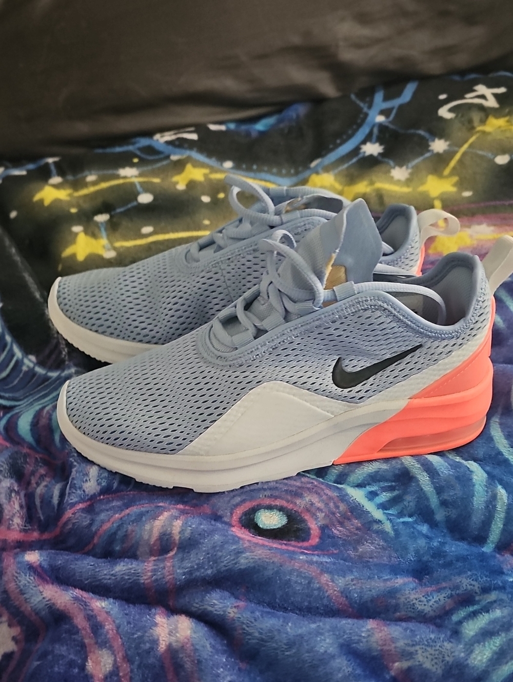 Nike Light Blue Mesh Running Shoes with Coral Heel